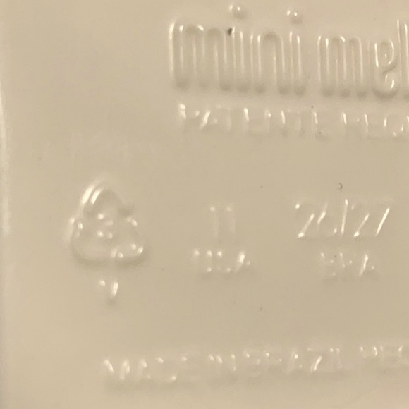 NWOB MINI MELISSA MAGGIE BOW BB ME 50837 BLACK/Cream SHOE - Picture 9 of 9